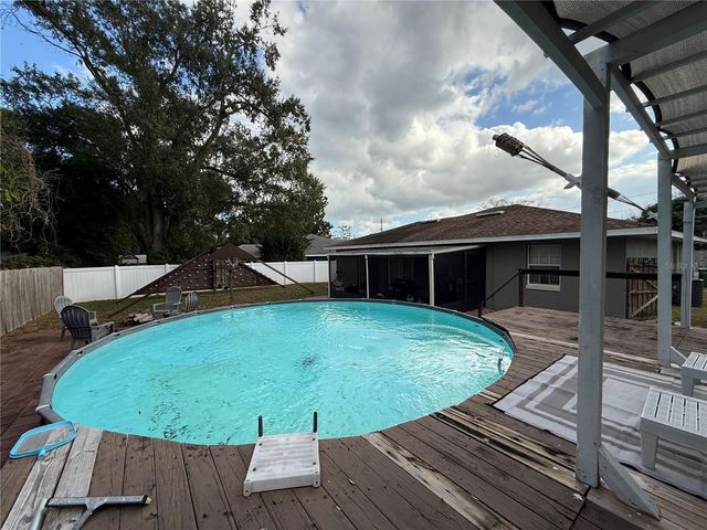 2211 HOWARD WEST AVENUE, Winter Haven, FL 33880