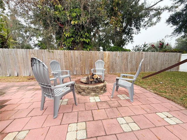 2211 HOWARD WEST AVENUE, Winter Haven, FL 33880