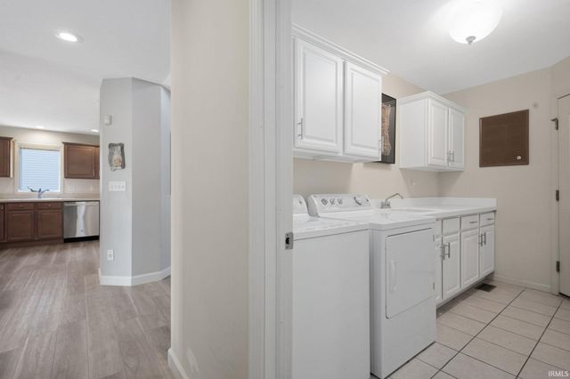 2210 Timberstone Drive, Elkhart, IN 46514