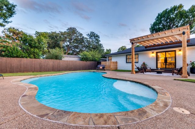 4613 Norwich Drive, Fort Worth, TX 76109