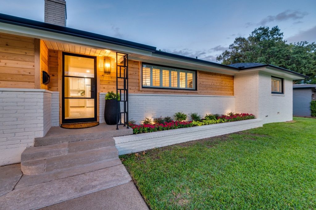 4613 Norwich Drive, Fort Worth, TX 76109