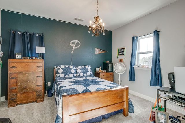 194 County Road 3551, Paradise, TX 76073
