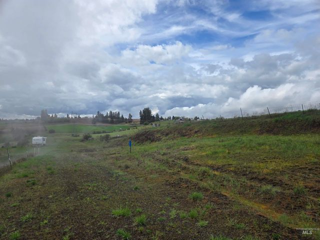 444 Vista View Drive, Lenore, ID 83541