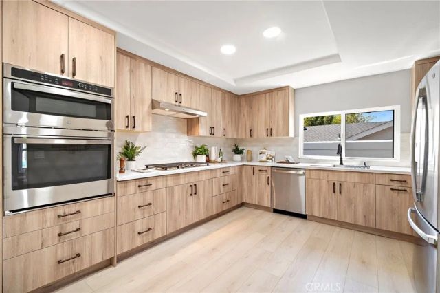 25981 Cordillera, Mission Viejo, CA 92691