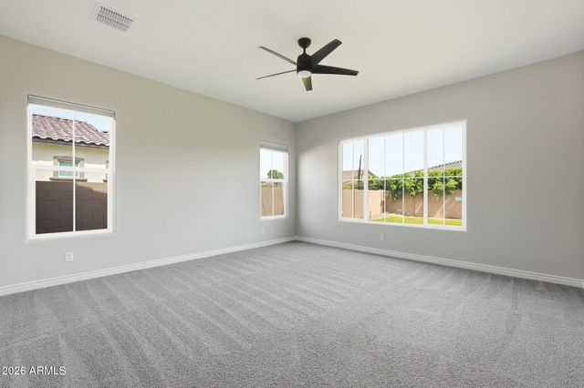 18814 E WALNUT Drive, Queen Creek, AZ 85142