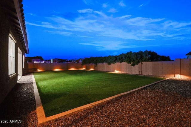 18814 E WALNUT Drive, Queen Creek, AZ 85142