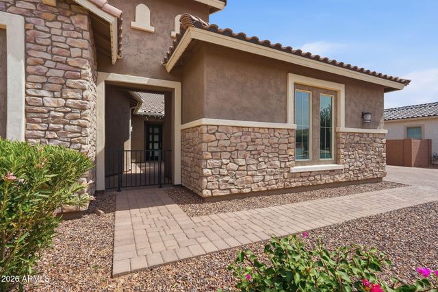 18814 E WALNUT Drive, Queen Creek, AZ 85142
