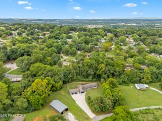1823 Westside Park Drive, Maryville, TN 37801