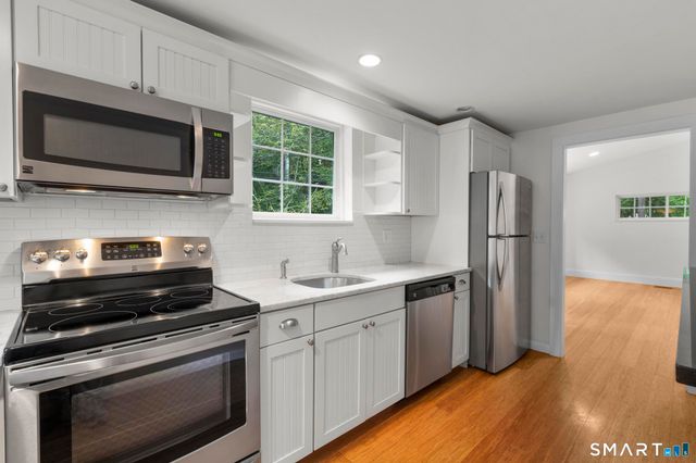 89 Book Hill Road, Essex, CT 06426