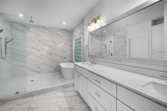 1745 Ojeman Point Lane, Houston, TX 77055