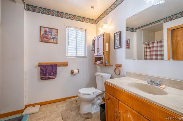 6449 Detroit Street, Mount Morris, MI 48458