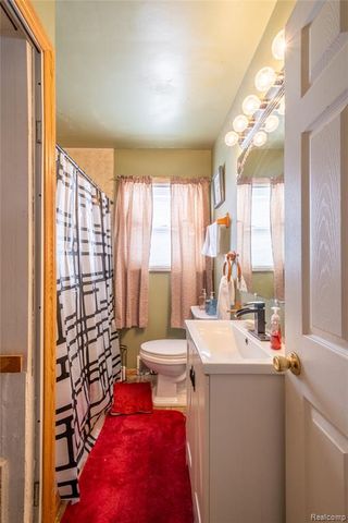 6449 Detroit Street, Mount Morris, MI 48458