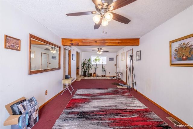 6449 Detroit Street, Mount Morris, MI 48458