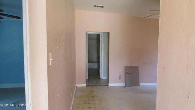 2009 North Street, Gulfport, MS 39507