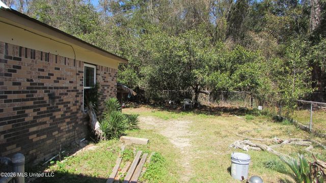 2009 North Street, Gulfport, MS 39507