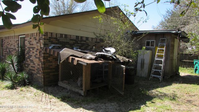 2009 North Street, Gulfport, MS 39507