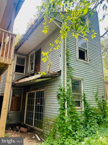 208 N WEST ST, Carlisle, PA 17013