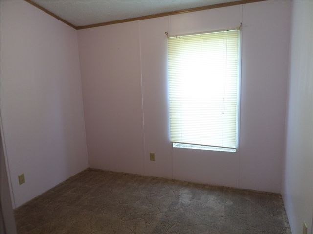 8208 CLOVERIDGE Drive, Erie, PA 16509