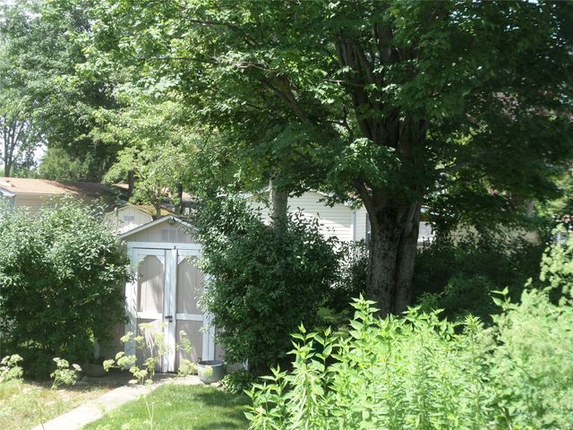 8208 CLOVERIDGE Drive, Erie, PA 16509