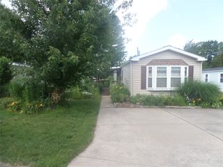 8208 CLOVERIDGE Drive, Erie, PA 16509
