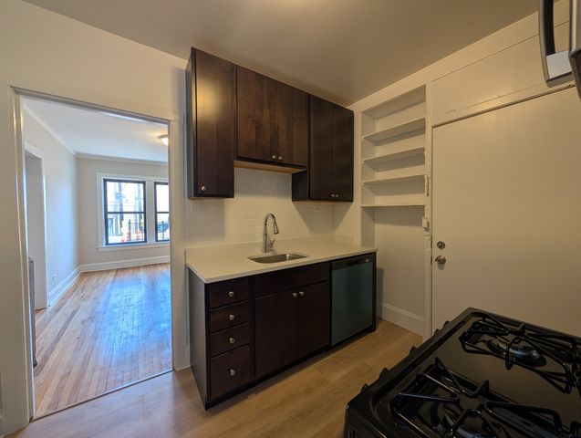 2706 N Spaulding Avenue 1GG, Chicago, IL 60647