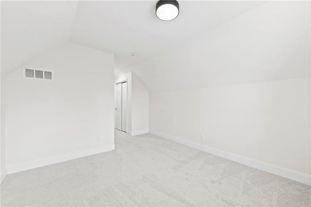 213 NW 80th Street, Kansas City, MO 64118