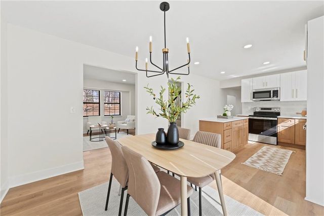 213 NW 80th Street, Kansas City, MO 64118