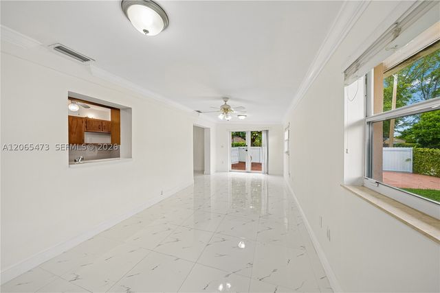 7135 SW 19th St, Miami, FL 33155