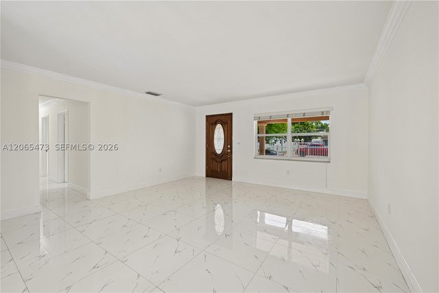 7135 SW 19th St, Miami, FL 33155