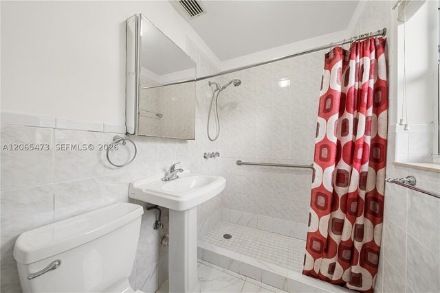 7135 SW 19th St, Miami, FL 33155
