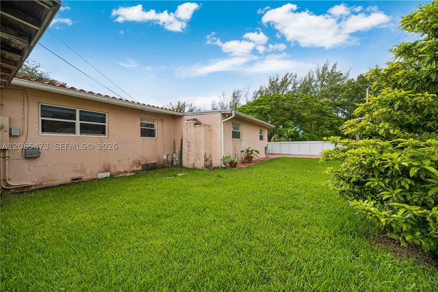 7135 SW 19th St, Miami, FL 33155