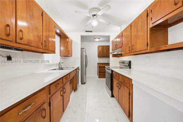 7135 SW 19th St, Miami, FL 33155