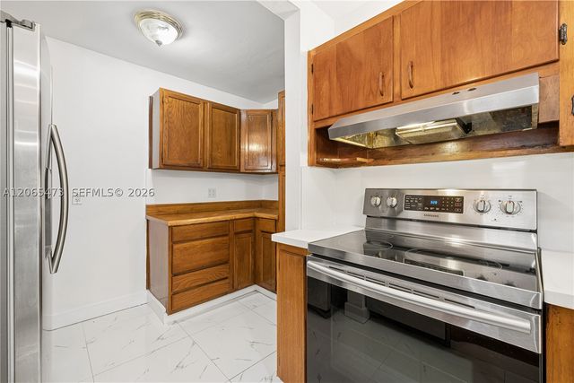 7135 SW 19th St, Miami, FL 33155