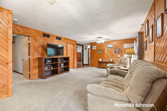 11706 Taylor Street, West Olive, MI 49460