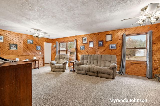 11706 Taylor Street, West Olive, MI 49460