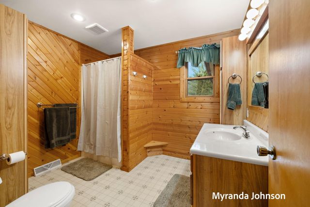 11706 Taylor Street, West Olive, MI 49460