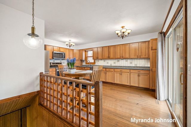 11706 Taylor Street, West Olive, MI 49460