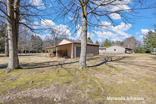 11706 Taylor Street, West Olive, MI 49460