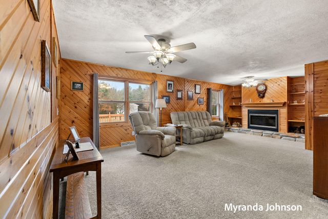 11706 Taylor Street, West Olive, MI 49460