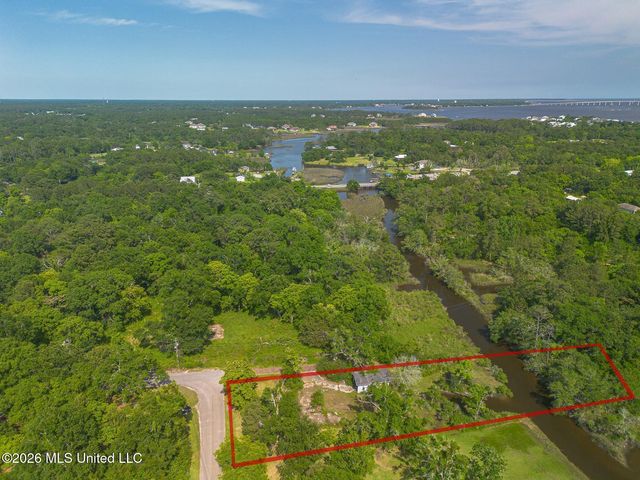 3035 Borries Street, D'iberville, MS 39540