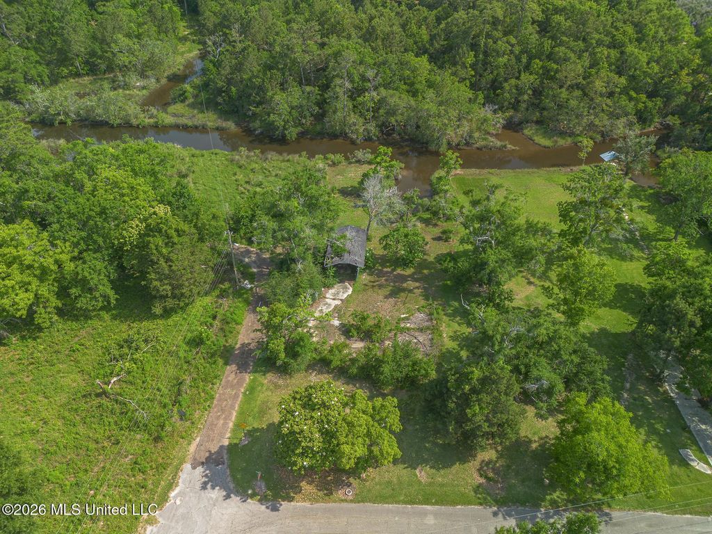 3035 Borries Street, D'iberville, MS 39540