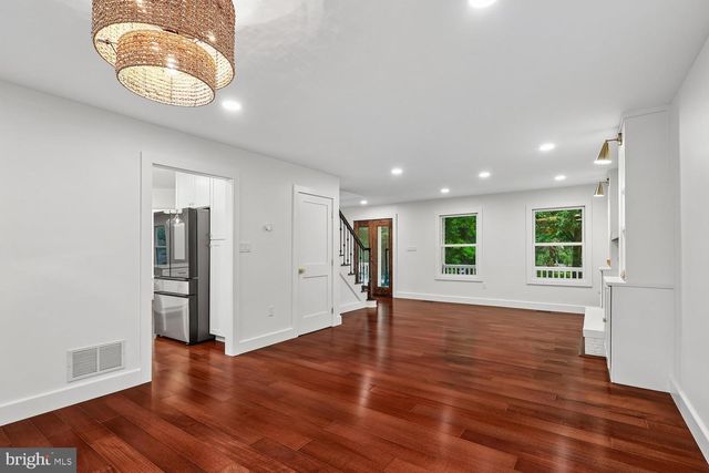 1602 LOCKSLEY DR, Annapolis, MD 21401