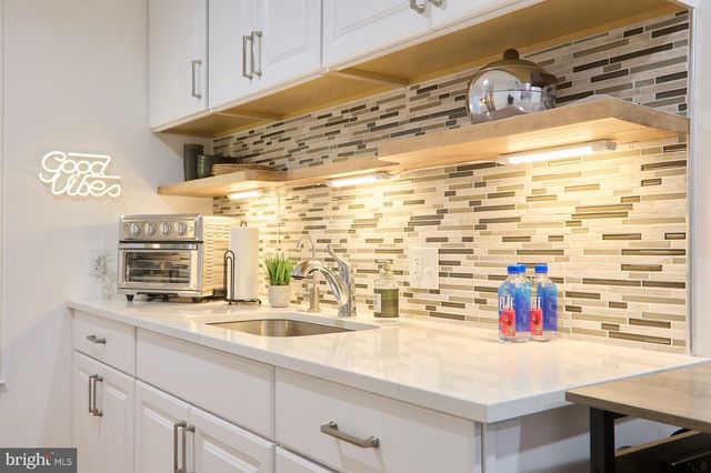 1602 LOCKSLEY DR, Annapolis, MD 21401