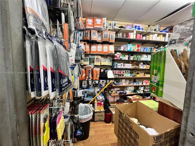 1539 NW 3RD AVENUE, Miami, FL 33136