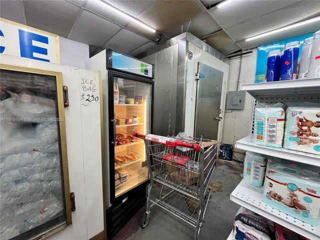 1539 NW 3RD AVENUE, Miami, FL 33136