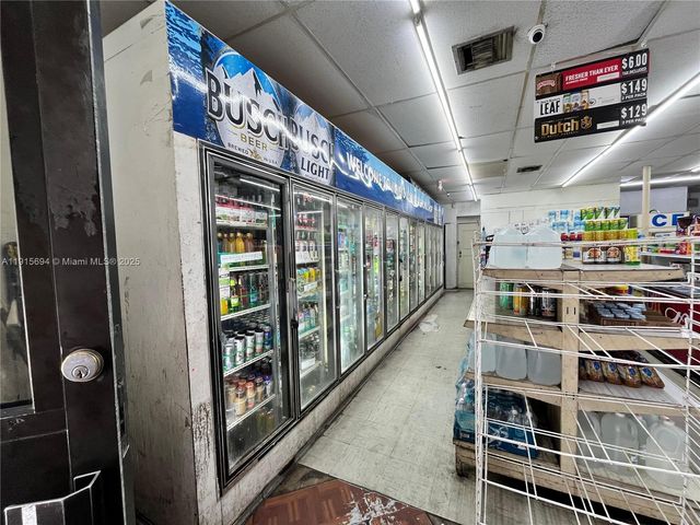 1539 NW 3RD AVENUE, Miami, FL 33136