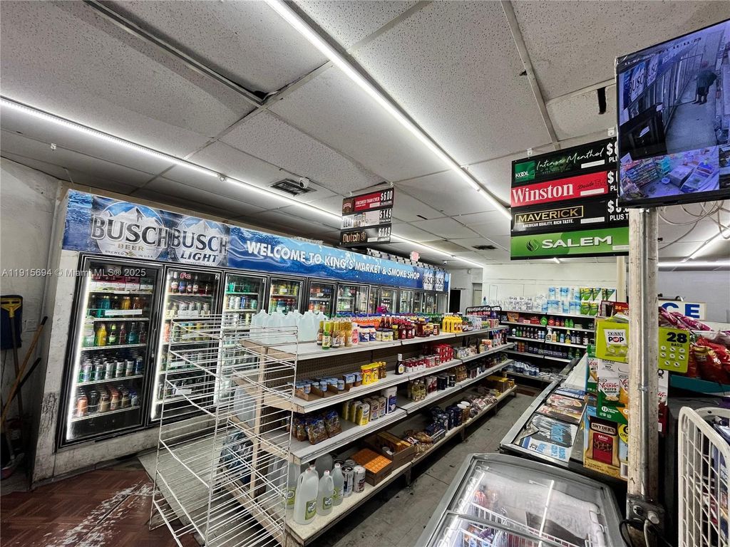 1539 NW 3RD AVENUE, Miami, FL 33136