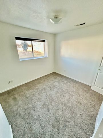 1648 W 150 S, West Point, UT 84015