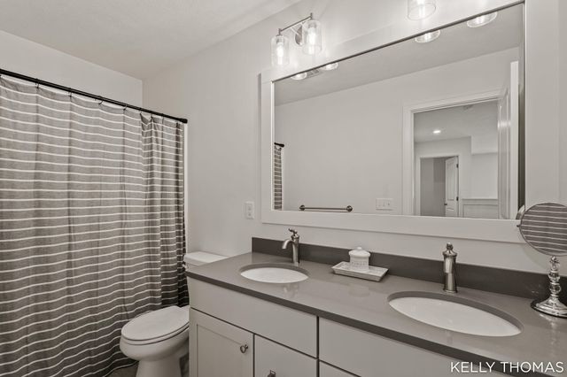 8222 Brickley Street, Byron Center, MI 49315