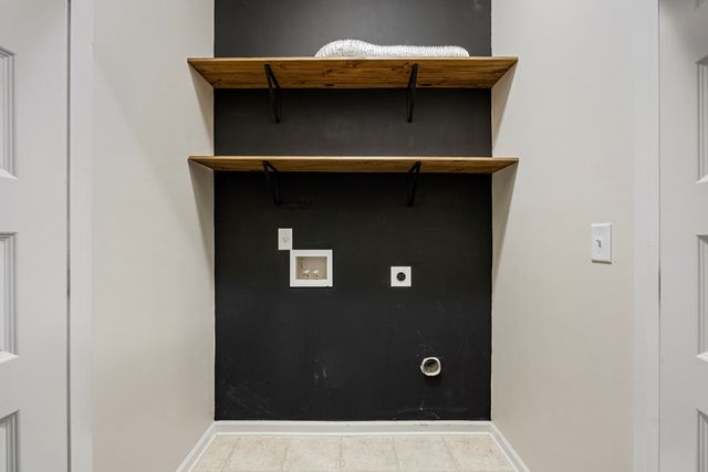 20 Springwood Drive, Phenix City, AL 36870